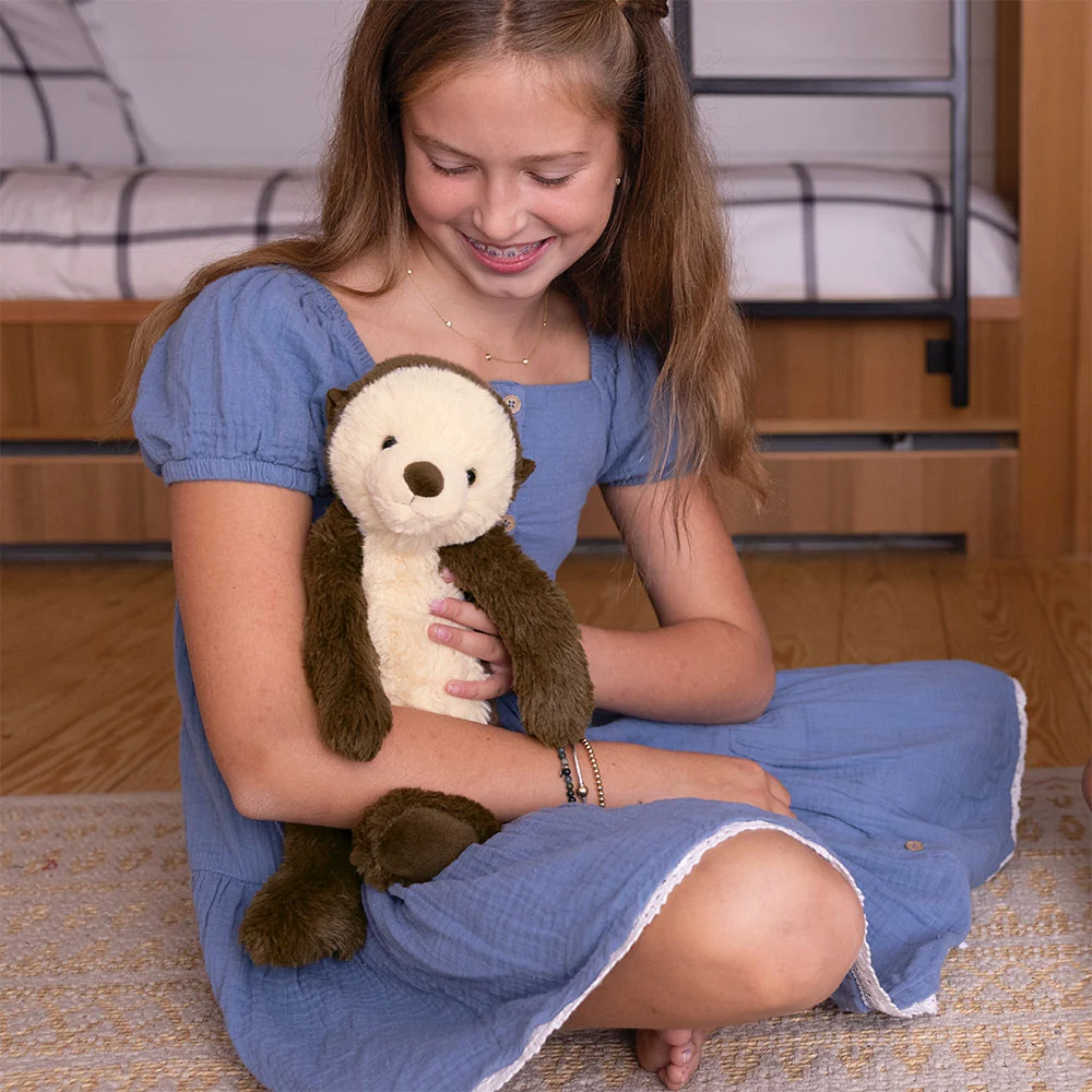 15 In. Buddy Otter - Image 2